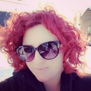 Meet your Posher, Mandy